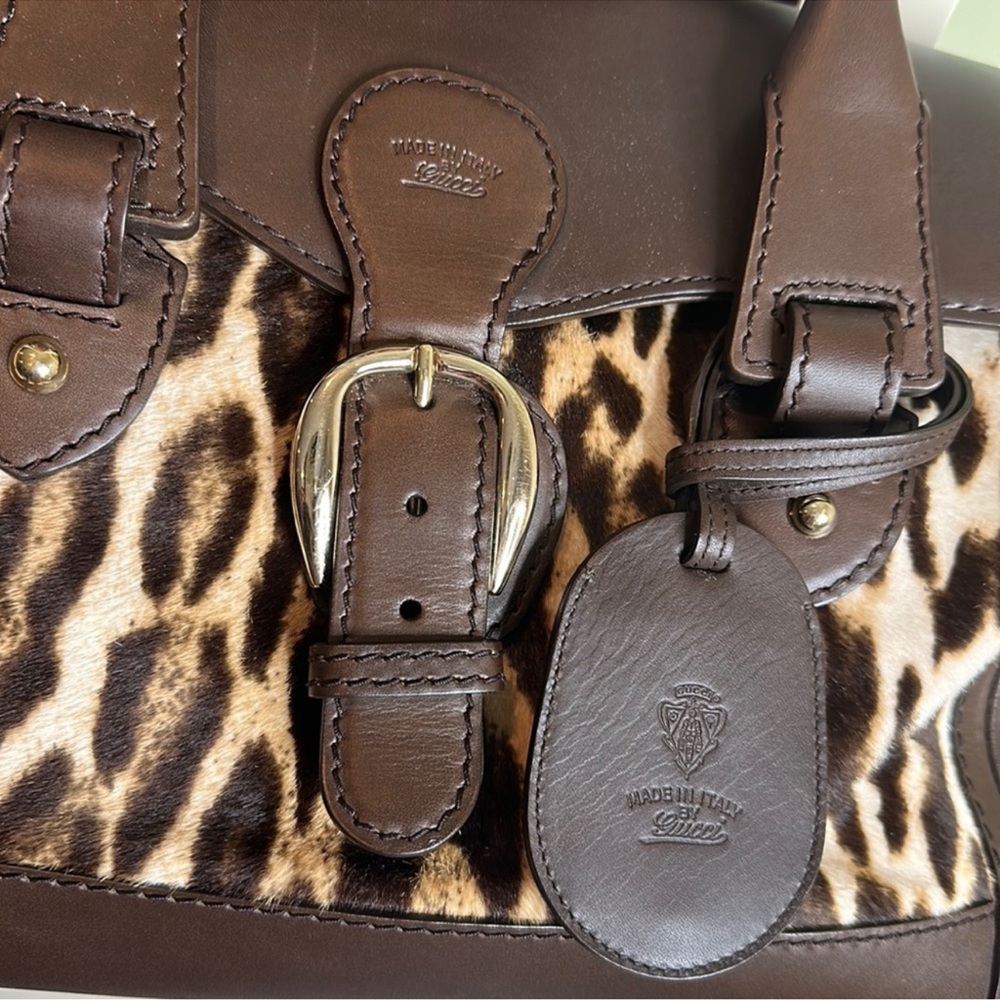 Authentic Gucci Handbag - Picture 8 of 16